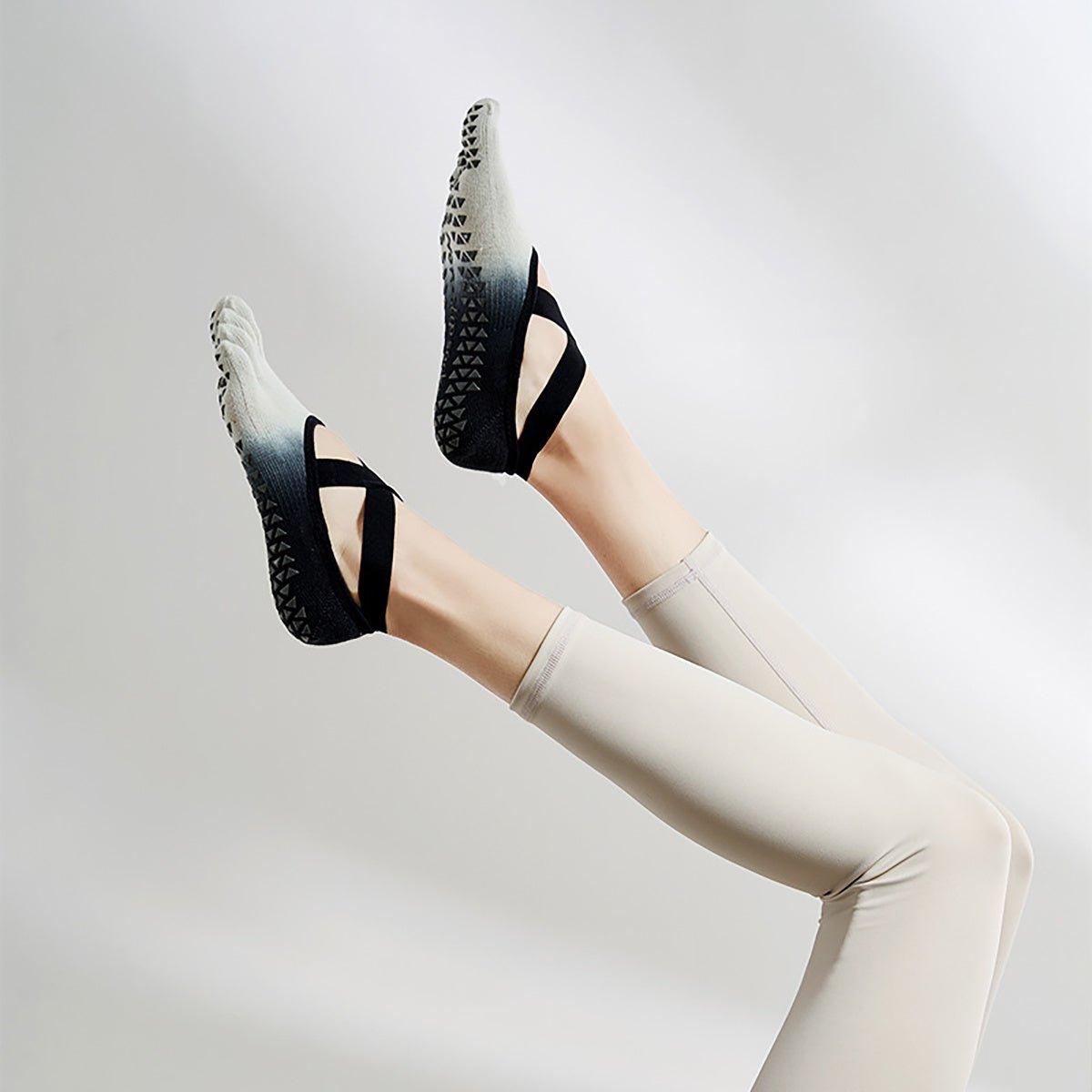 Non-Slip Yoga Socks with Grips – Full Toe Sticky Grip Socks for Yoga, Pilates, Barre & Dance..