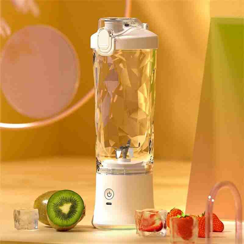 Portable USB Blender for Busy Women – On the Go - Fit Plus Now