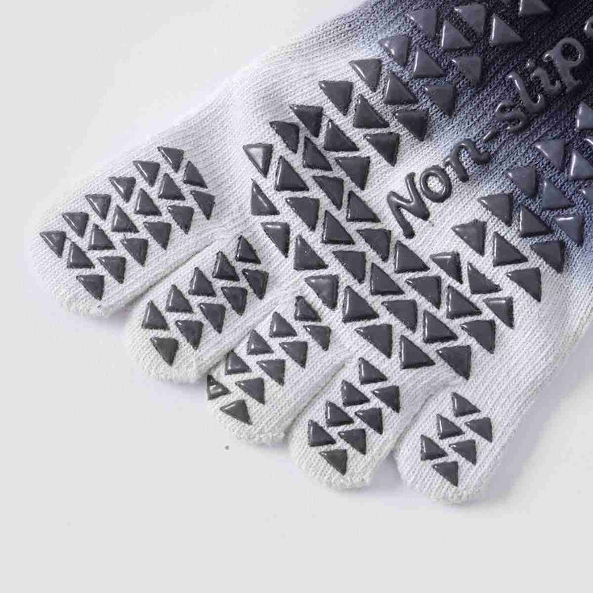 Non-Slip Yoga Socks for Busy Women – Pilates & Barre - Fit Plus Now